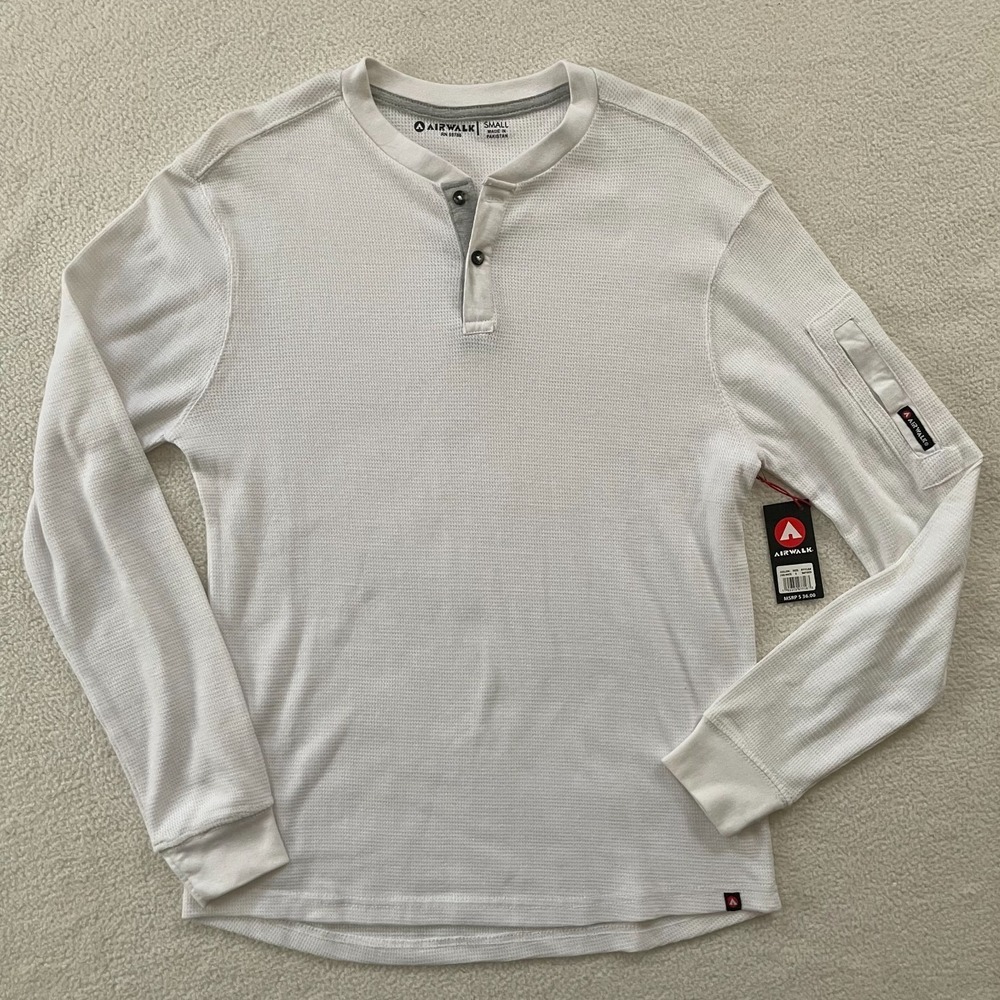 New Airwalk Mens Small Henley White Waffle Knit Long Sleeve Thermal MAF18H79
